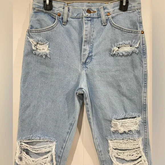 Wrangler Straight Leg High Rise Distressed Jeans - Picture 2 of 10